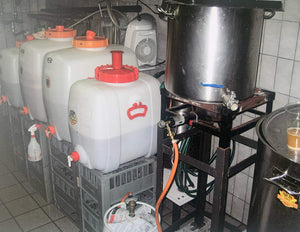 2001 – 40 Liter Brauanlage – damals noch nicht unter dem Namen LägereBräu