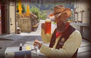 Das LägereBräu Saisonbier LAKI LUUK, ein American Amber Ale. Mit Release-Video.